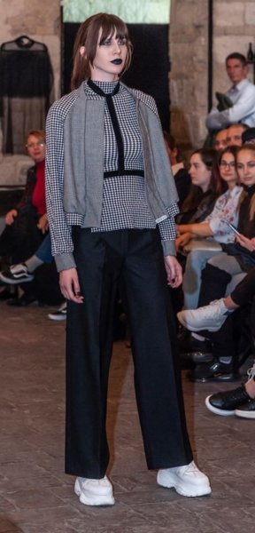 173EAFE6-C3CF-4239-9C1B-077F6CFC850E