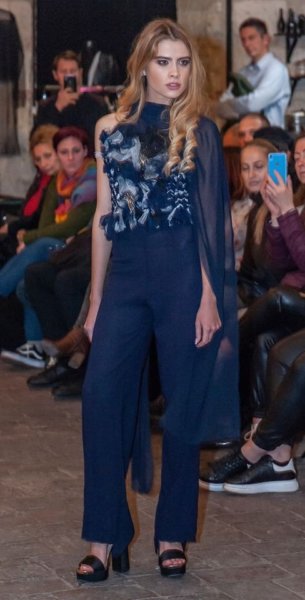 20ABB34D-EF4B-4D80-9C79-8F863F18CB4F